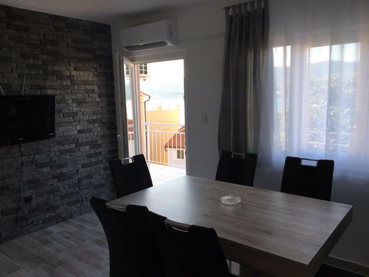 Apartman Ana トロギール エクステリア 写真