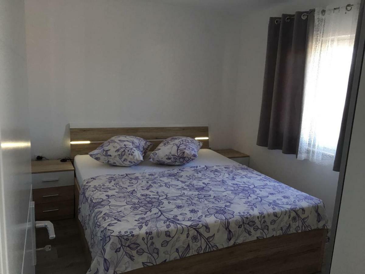 Apartman Ana トロギール エクステリア 写真